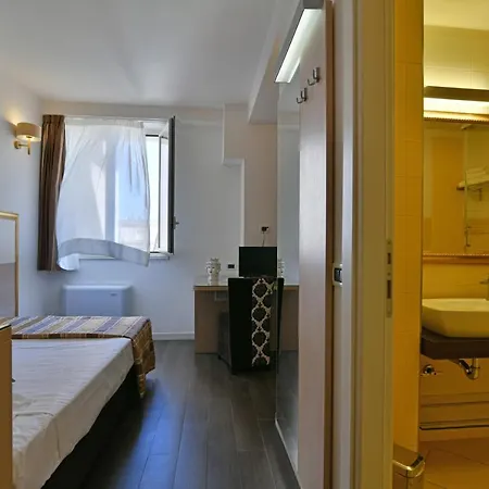 Le Chevalier 2* Taormina