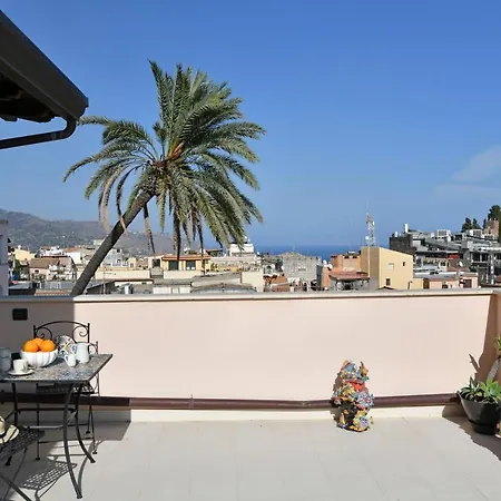 Hotell Le Chevalier 2*