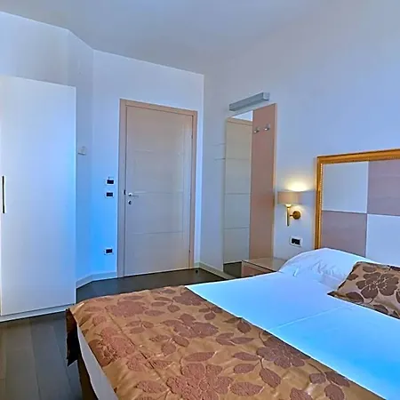 Le Chevalier Hotel