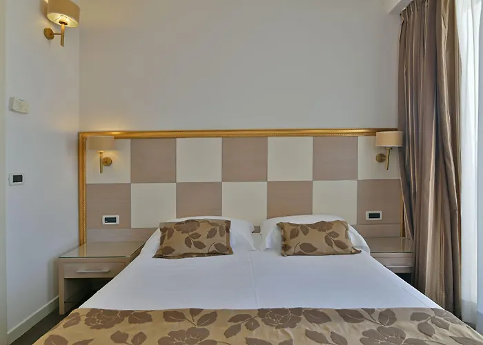 Le Chevalier Hotel 2*