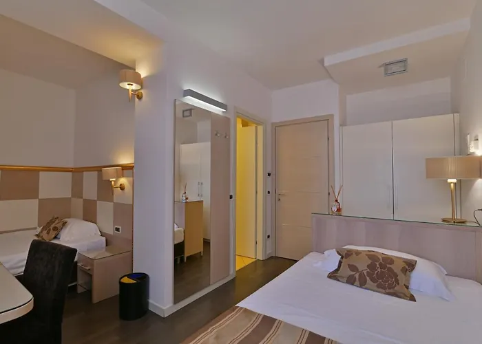 Otel Le Chevalier 2*